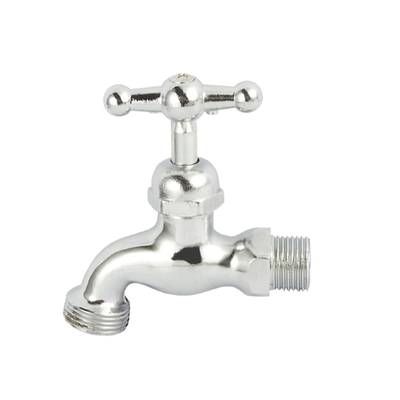 Внешним покрытый никелем латунный Faucet Bibcock пути клапана 2 Bibcock не ржавея